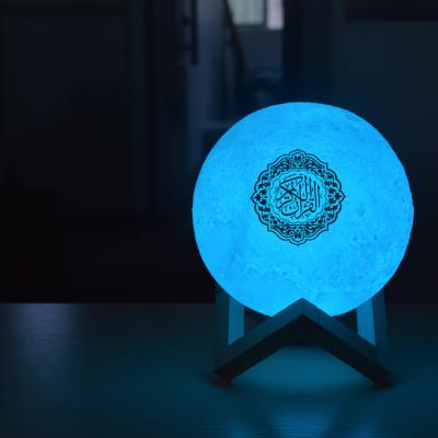 China lámpara portátil de la luna del Quran del tacto de 3D LED Bluetooth en venta