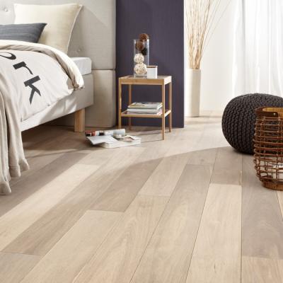 China Contemporary North American Fashionable White Color Oak Timber Parquet Engineered Wood Flooring For Indoor for sale