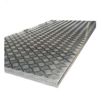 China Non-Slip Condtruction Diamond 5 Bars Embossed Aluminum Sheets 1050 1060 1100 for sale