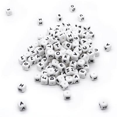 China Non-Toxic Material 12mm Baby Teething Beads BPA Free Silicone Cube Single Alphabet Letter Beads for sale