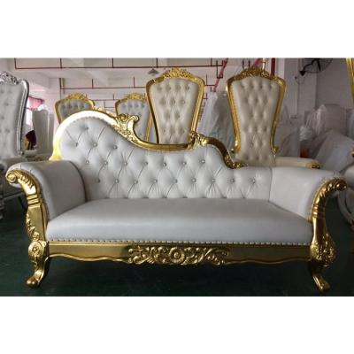 China Elegant Elegant Barber Shop Chair Gold Balance Salon Waiting White Leather Chair On Hot Sale for sale