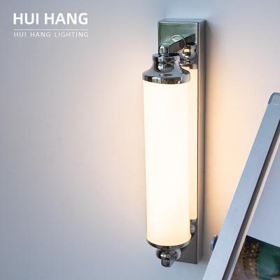 China HUIHANG Designer Modern Simple Indoor Bedroom 12w Wall Lamp Silver Glass Shade Led Wall Light for sale