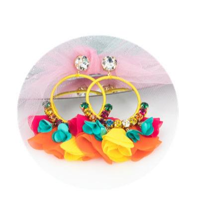 China FASHIONABLE Exaggerated Flower-Encrusted Tassels Earrings Famous Female Earrings Tropical Sunshine Earring for sale