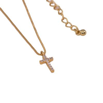 China FASHIONABLE Gold Plated Jewelry Iced Out CZ Pendant Diamond Cross Stainless Steel Necklace For Women for sale