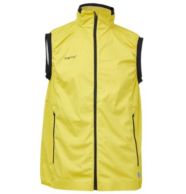 China Anti-Wrinkle Solid Color Mens Sleeveless Travel Sports Outdoor Workout Lightweight Softshell Vest for sale