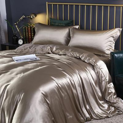 China Nondisposable Luxury European Style Double Sided Ice Silk Comforter Sheet Queen Queen Twin King Size Full 4 Piece Bedding Set for sale