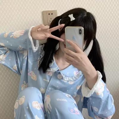 China Breathable Wholesale Floral Pajamas Print Long Sleeve Pants Pajamas Set for sale