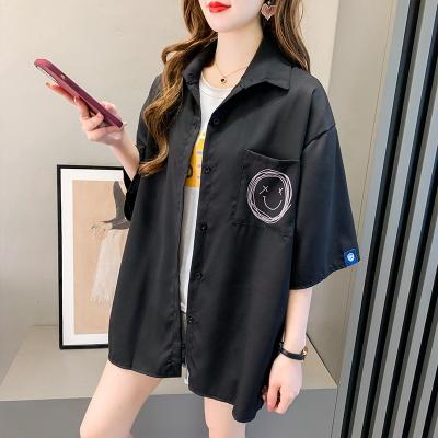 China Lady Women Anti-pilling Face Button Pocket Smile Shirts 2021 Casual Sleeve Shorts Blouse Cardigan Shirt for sale