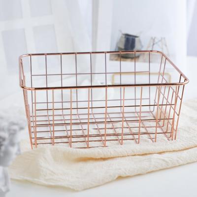 China Creative Sustainable Geometry Countertops Iron Gold Plated Rose Vegetable Mesh Metal Bowl Kitchen Storage Wire Fruit Basket for sale