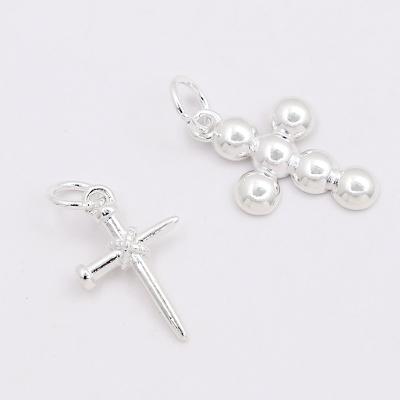 China Cute Wholesale Jewelry Making Accessory Individual Cross Shape 925 Sterling Silver Pendant for sale