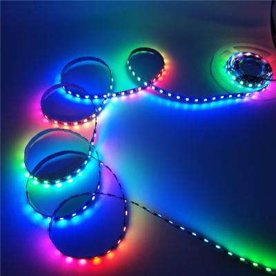 China Retrofit Bar / Hotel / Project Individually Addressable AT1606 60leds Digital RGB Led Strip 12V Breakpoint Continue Signal 1606 Led Strip IC Programmable Dual for sale