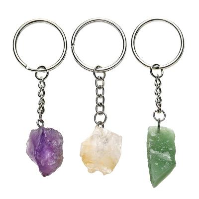 China Raw Custom Raw Rough Gemstone Stones Healing Promotion Gift Crystals Key Chain With Custom Logo for sale