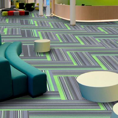 China 100% Washable Floor Carpet Tile Solution Dyed PP Surface Commercial Carpet Tiles for sale