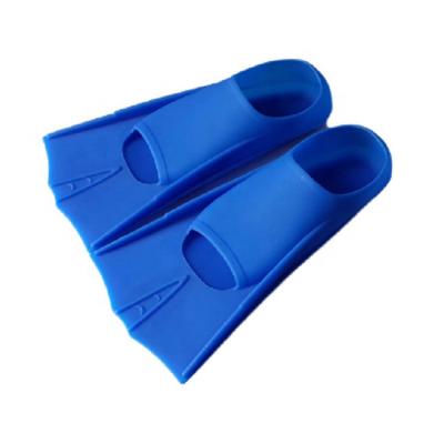 China Wholesale Full Design Summer Adult Kids Rubber Foot Shaping Short Silicone Snorkeling Swim Fins Blade Diving Swimming Fi for sale