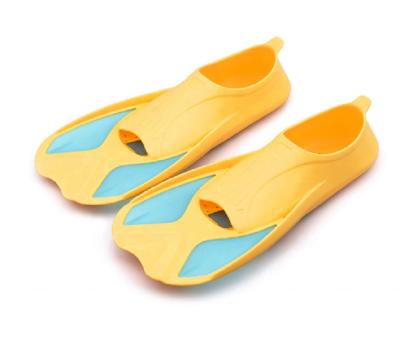 China Swimming Fins Freediving Snorkeling Fins Swimming Pool Fin Snorkeling Swimming Pool Training Swimming Fins Rubber Kids Scuba Swimming Fins for sale