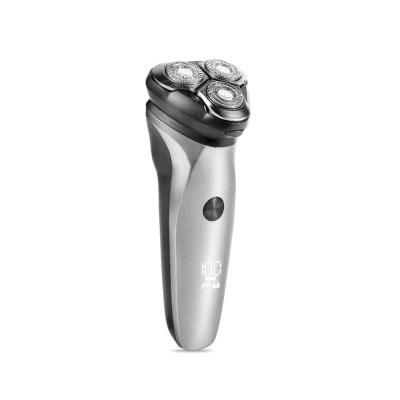 China Triple Blade Multifunctional Waterproof Razor USB Rechargeable Electric Shaver for sale