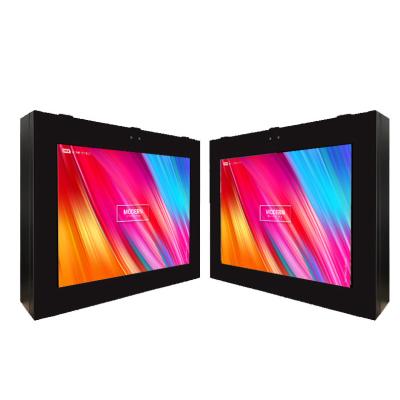 China Waterproof 21.5 Inch Outdoor Wall Mounted Digital Signage 1500nits Horizontal Screen for sale