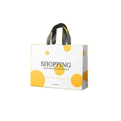 China Wholesale Recyclable Cheap Craft Art Paper Bag White Foldable Paper Bag For Gift for sale