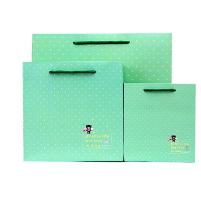 China Factory Wholesale Recyclable Kraft Paper Bag Supply Square Luxury Paper Bags For Gift for sale