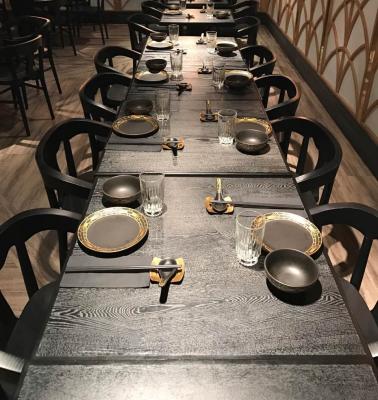 China Modern luxury restaurant furniture for dining and chair set for sale