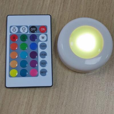 China Modern Ultrathin 16colors Puck Wireless Battery Operated Remote Control Led Light For Closet Cabinet for sale