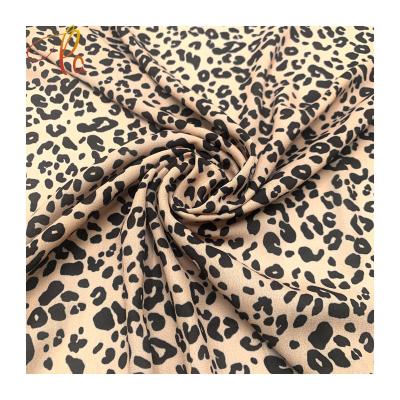 China Bulk Sale Discount Polyester Fabric Leopard Print 100% Chiffon Chiffon Fabric For Casual Dress for sale