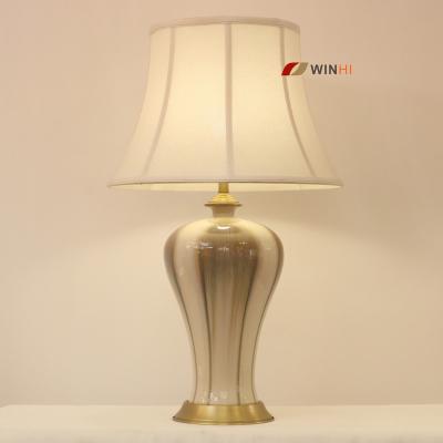 China Modern luxury ceramic side table lamp shade fabric light vase porcelain vase hotel restaurant modern table lamp for sale