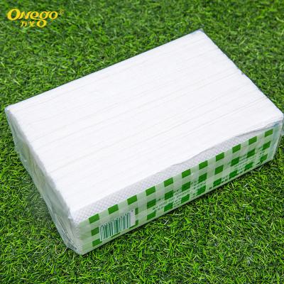 China Virgin Wood Pulps 38gsm 225mm*225mm Pull Hand Z Folded Paper Towels for sale