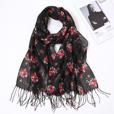 China Heat Heat Ladies Wholesale Custom Muslim Tassel Scarf Floral Print Hijab Squishy Women for sale