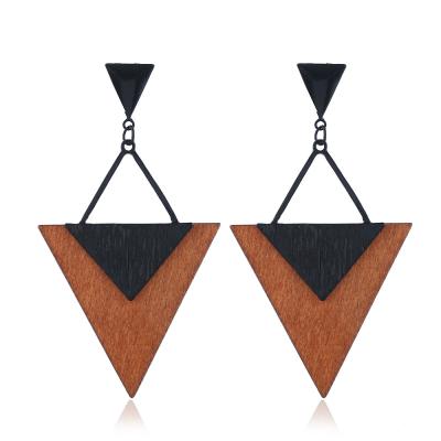 China 2022 Trendy Fashionable Alloy Drop Earrings Gold Plated High Quality Charm Wood Earrings Wholesale For Woman Gifts Party Wedding for sale