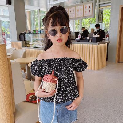 China 2021 New Recyclable Wholesale Rattan Wallet Coin Purse Cute Glass Bag Mini Small Hand Straw Purse Packing Bag Children Kids for sale