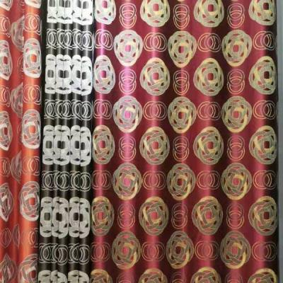 中国 Blackout Classic Forever Designs 100% Polyester Jacquard Curtain Fabric For Living Room 販売のため