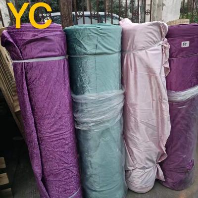 中国 Good Quality New Desgin Breathable Polyester Embossed Velvet Fabric Fabrics Curtain Velvet 販売のため