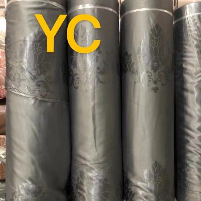 Chine Breathable Gray Good Quality Blackout Jacquard Curtain Fabrics With Cheap Price à vendre