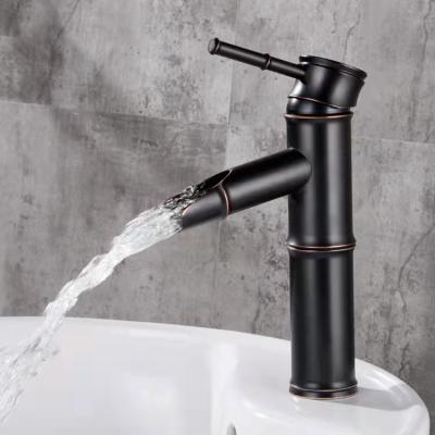 China Modern best quality bathroom and hotel thermostatic faucets single hole pull-out faucet for sale