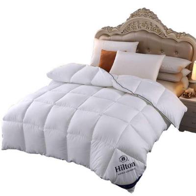 China Super Large Washable Soft Breathable In Stock Hilton Hypoallergenic Quilted Comforter for sale