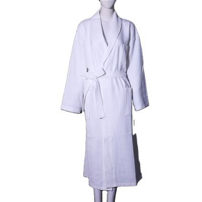 China Hotel SPA Thermal One Size Customized Fitted Double Layer Unisex White Waffle Bathrobe for sale