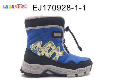 China Las botas de nieve al aire libre del eje de nylon flexible, invierno del niño patean Midsole amortiguador en venta