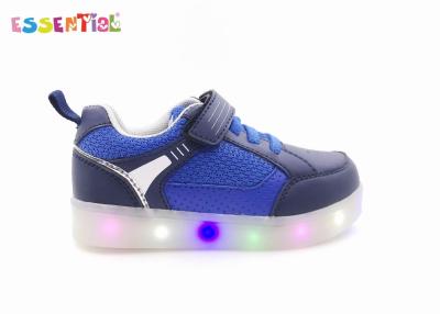 Cina Scarpe da tennis ricaricabili della luce del LED 7 colori che cambiano doppio incluso - cavo di USB della tassa in vendita