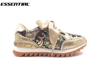 China Embroidery Fabric Youth Casual Shoes , Luxury Casual Shoes For Women for sale