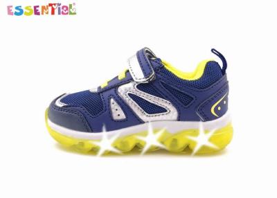 China Guarnición suave amortiguada zapatillas de deporte respirables del zapato de la malla de la plantilla de la comodidad de la luz del LED en venta