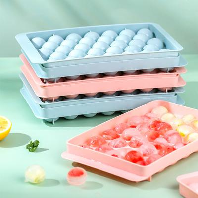 China Amazon Best 2022 Easy Selling Viable Silicone Ice Cube Tray With Lid Bpa Free Ice Cube Molds Make Ice Cubes for sale