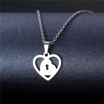 China TRENDY High Quality Jewelry Geometry Heart Pendant Stainless Steel Necklace Fashion Cute Snowflake Fox Animal Charm Necklace Wholesale for sale