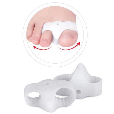 China Two Hole Soft Toe Separator Gel Foot Finger Protector Hallux Valgus Orthopedic Straightener Pedicure Guard for sale