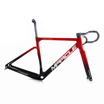 China Road Bikes 2022 New Design Gravel Bikes Carbon Frame Max Tire 700*47mm Or 650Bx1.9” Internal Wiring Fork Offset 55mm Inline Bar for sale