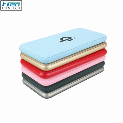 China New 2019 Trending Universal Power Bank Product Phone Holder Powerbak Wireless Chargers For Phones for sale