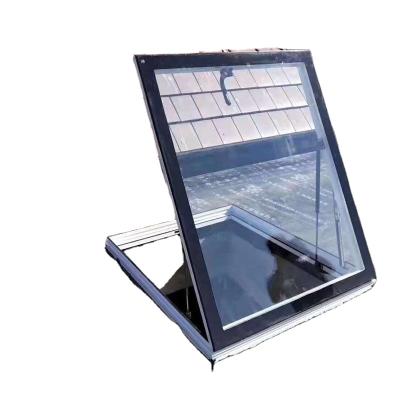 中国 Manual Folding Screen Aluminum Alloy Roof Skylight Attic Pitched Roof Skylight 販売のため