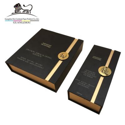 China Luxury Handmade Eyelash Serum 157gsm C2S Cardboard Paper Printed Gift Cosmetics Box Package With Magnetic Lid for sale