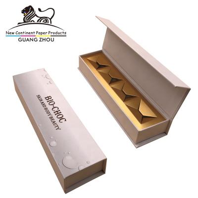 China Biodegradable Luxury Chocolate Boxwith White Elegant Magnetic Gold Card Insert For Chocolate Packaging for sale