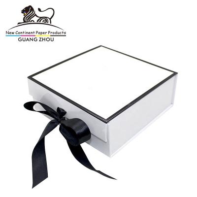 China OEM Logo Large Flower Magnetic Luxury Recyclable Custom Gift Box Packaging For Men Set for sale